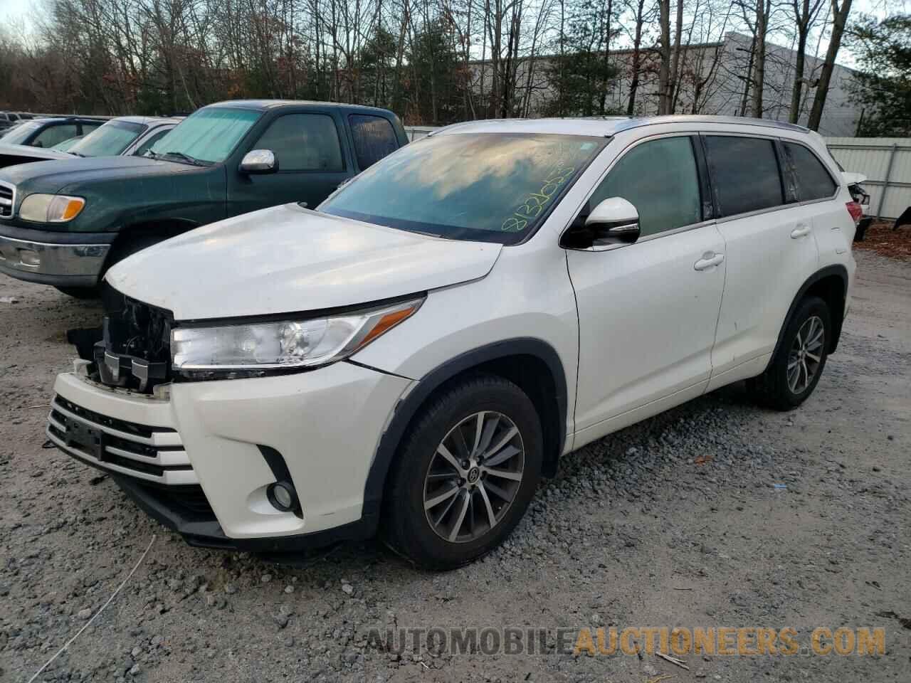 5TDJZRFH6HS453088 TOYOTA HIGHLANDER 2017