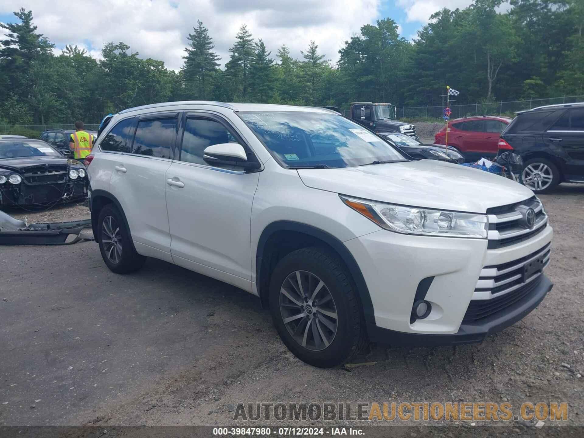 5TDJZRFH6HS456802 TOYOTA HIGHLANDER 2017