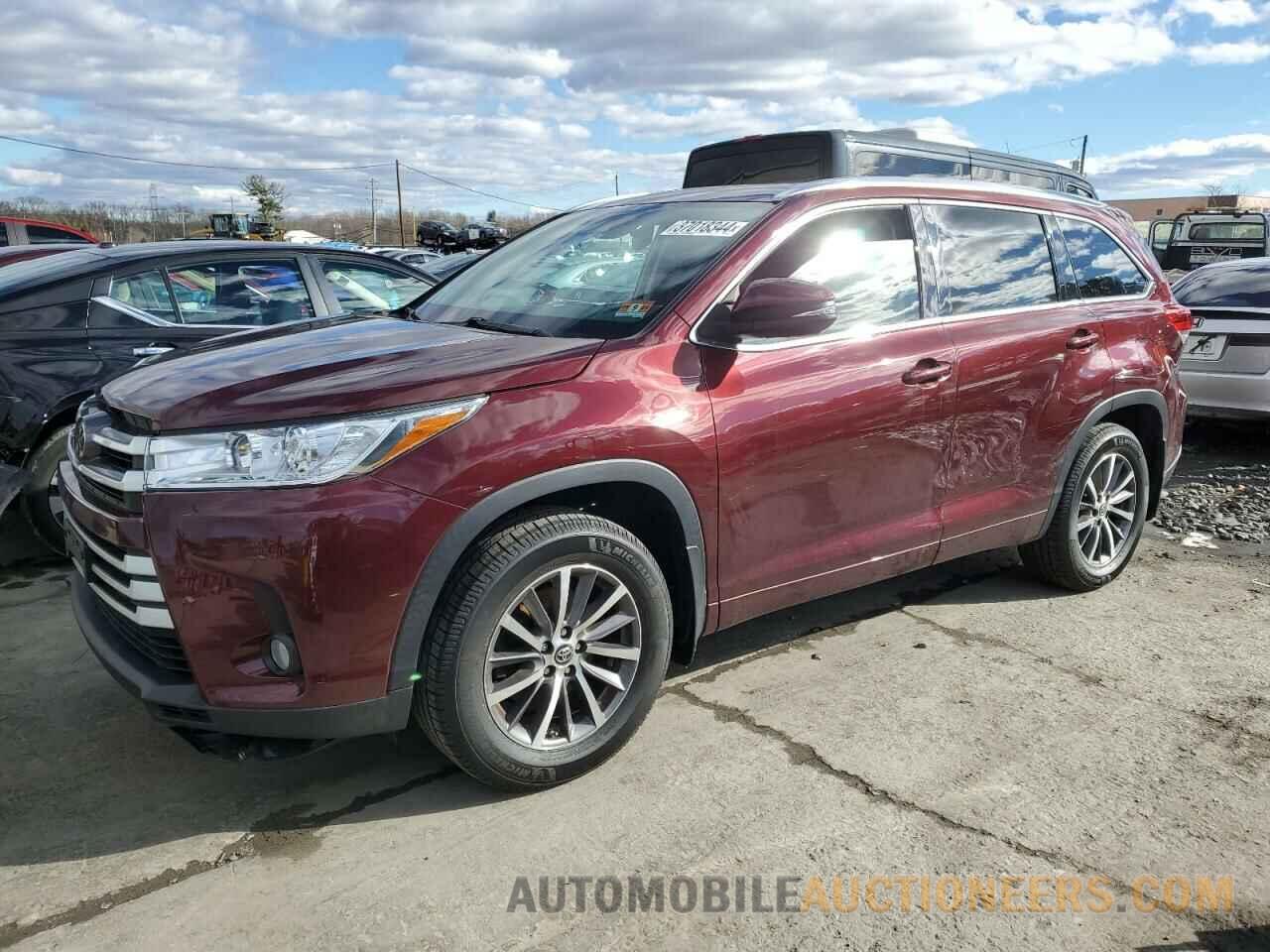 5TDJZRFH6HS469632 TOYOTA HIGHLANDER 2017