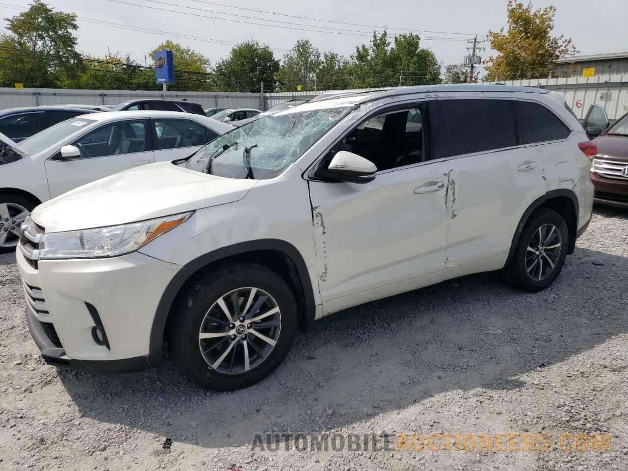 5TDJZRFH6JS485383 TOYOTA HIGHLANDER 2018