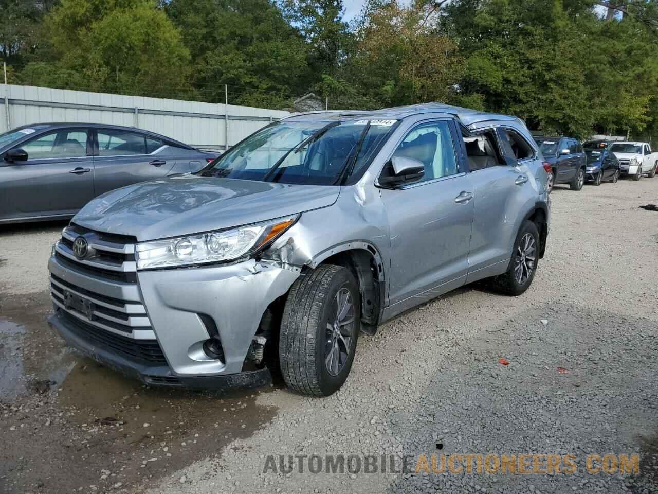 5TDJZRFH6JS531892 TOYOTA HIGHLANDER 2018