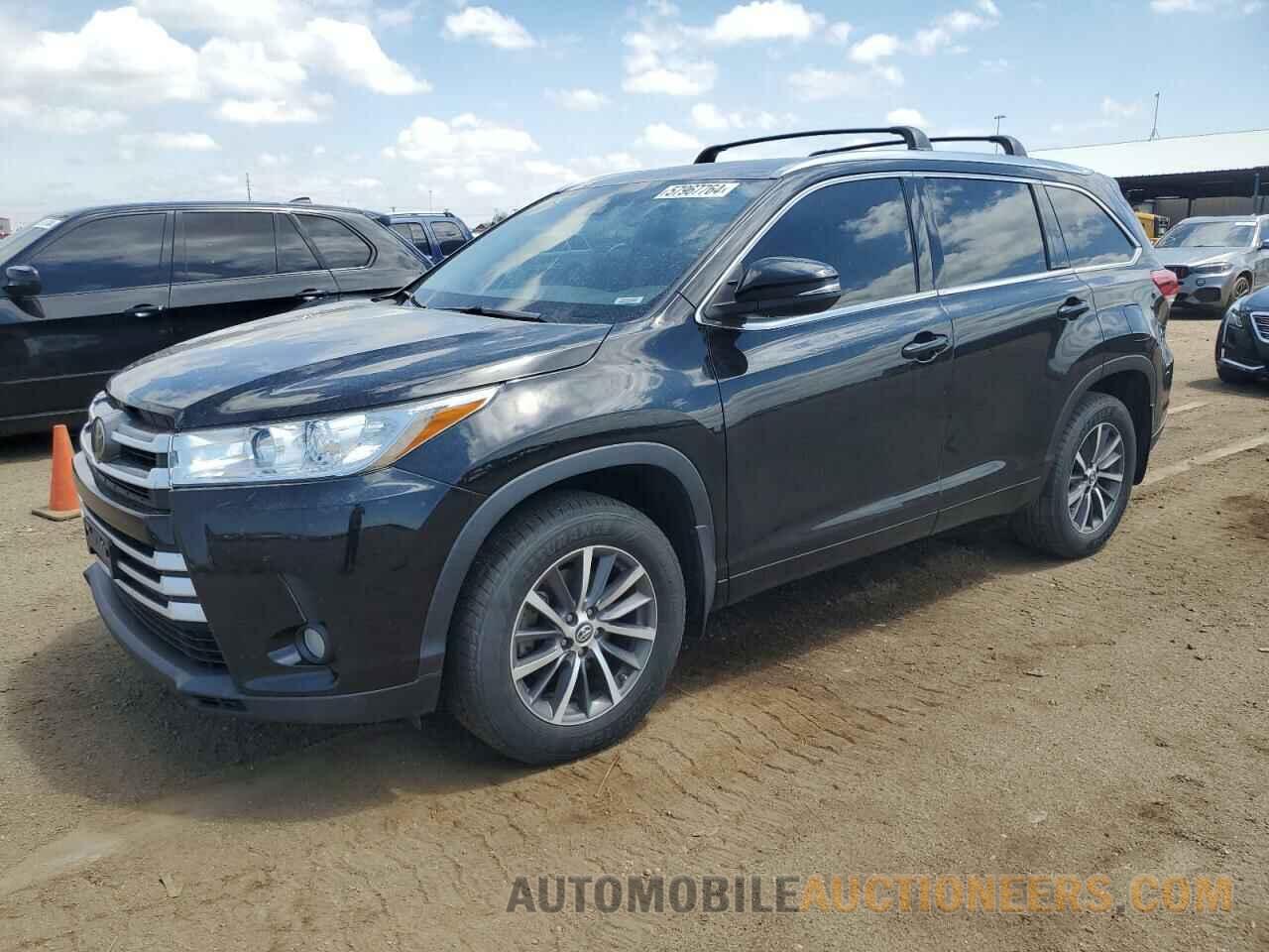 5TDJZRFH6JS545940 TOYOTA HIGHLANDER 2018