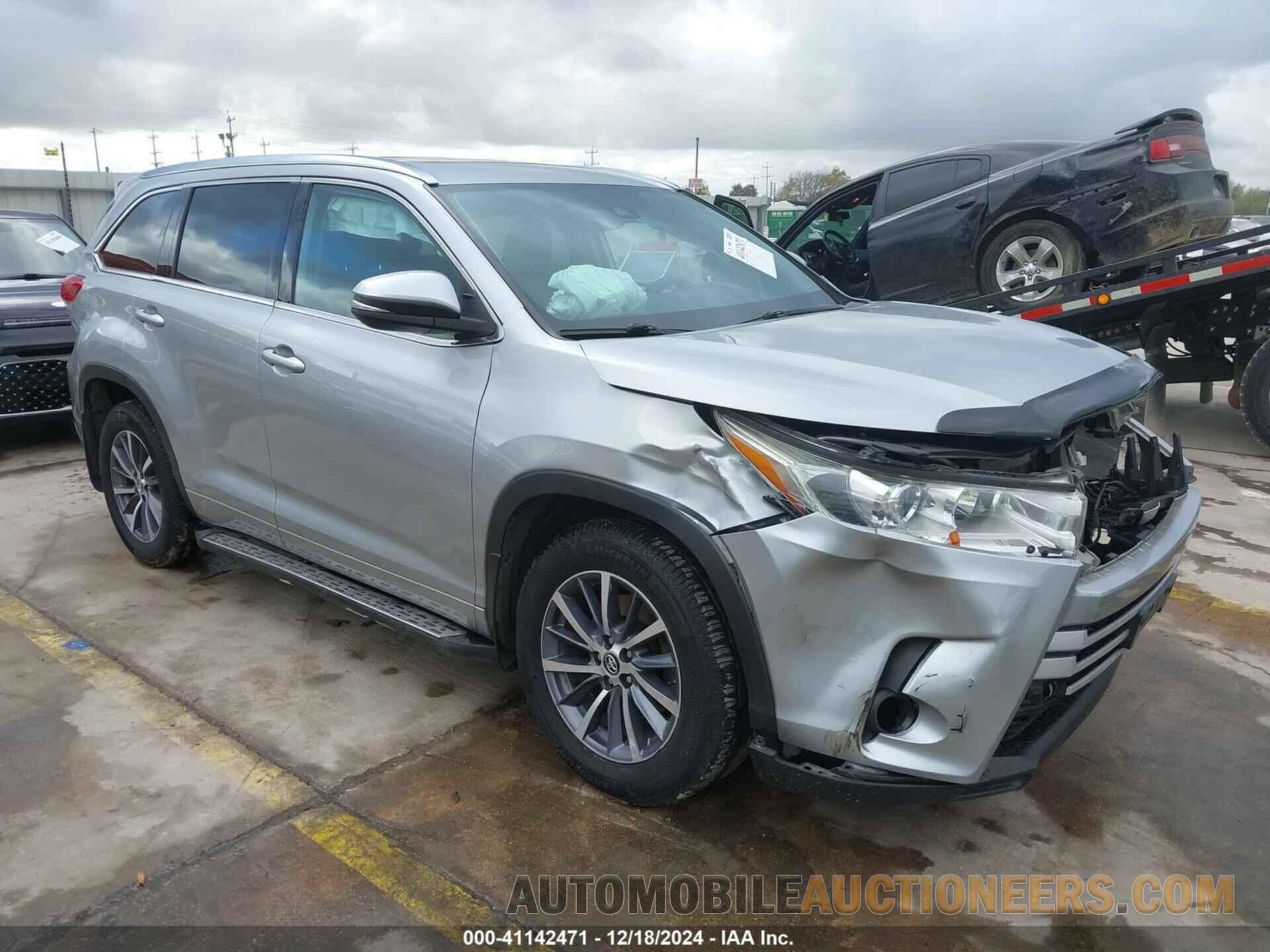 5TDJZRFH6JS549485 TOYOTA HIGHLANDER 2018