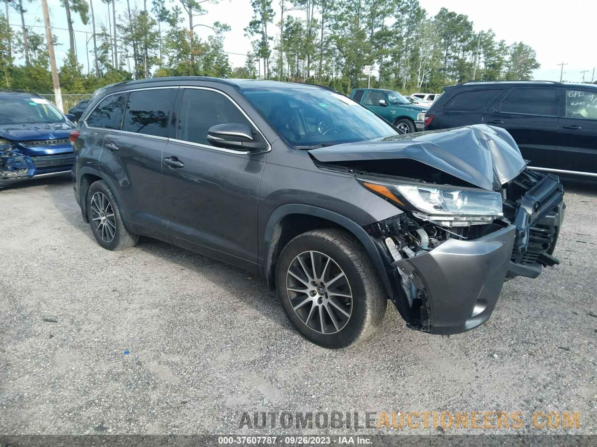 5TDJZRFH6JS559059 TOYOTA HIGHLANDER 2018