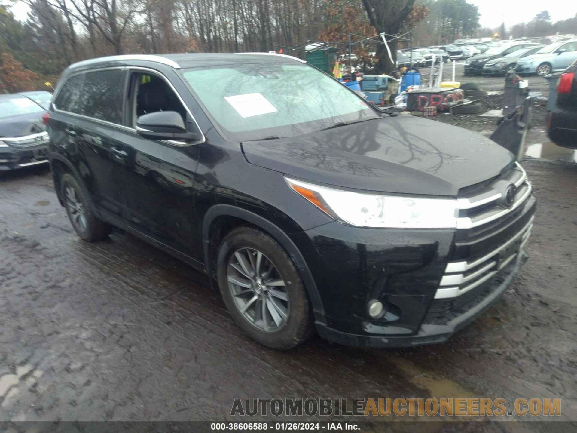 5TDJZRFH6JS561510 TOYOTA HIGHLANDER 2018