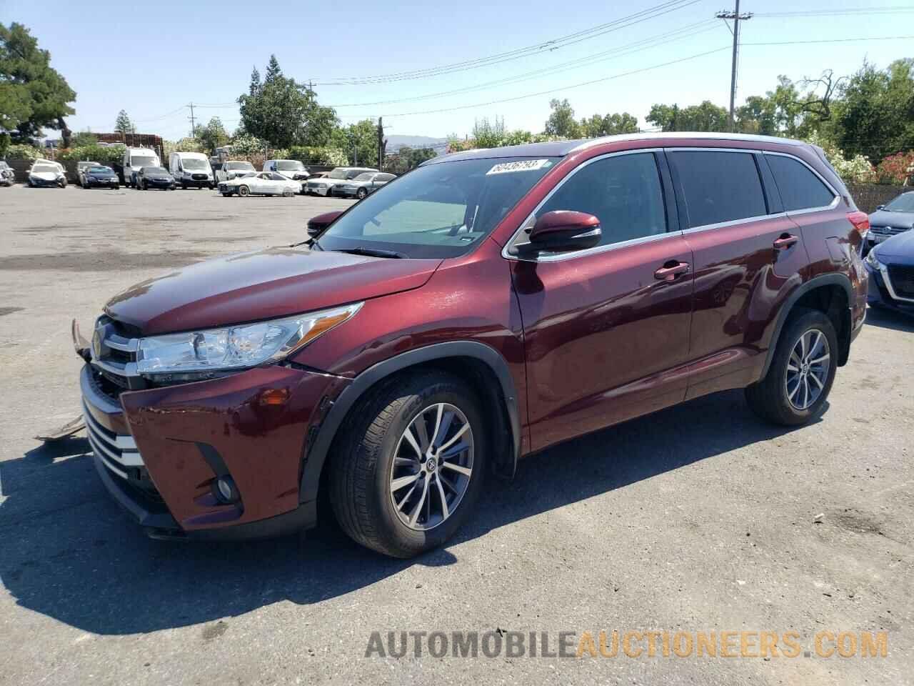 5TDJZRFH6JS819797 TOYOTA HIGHLANDER 2018