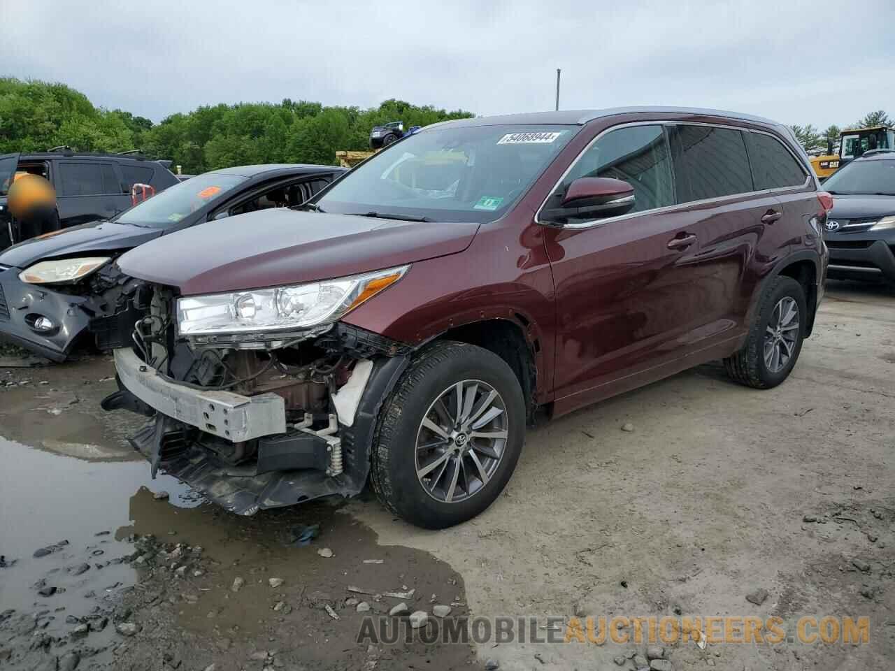 5TDJZRFH6JS889168 TOYOTA HIGHLANDER 2018