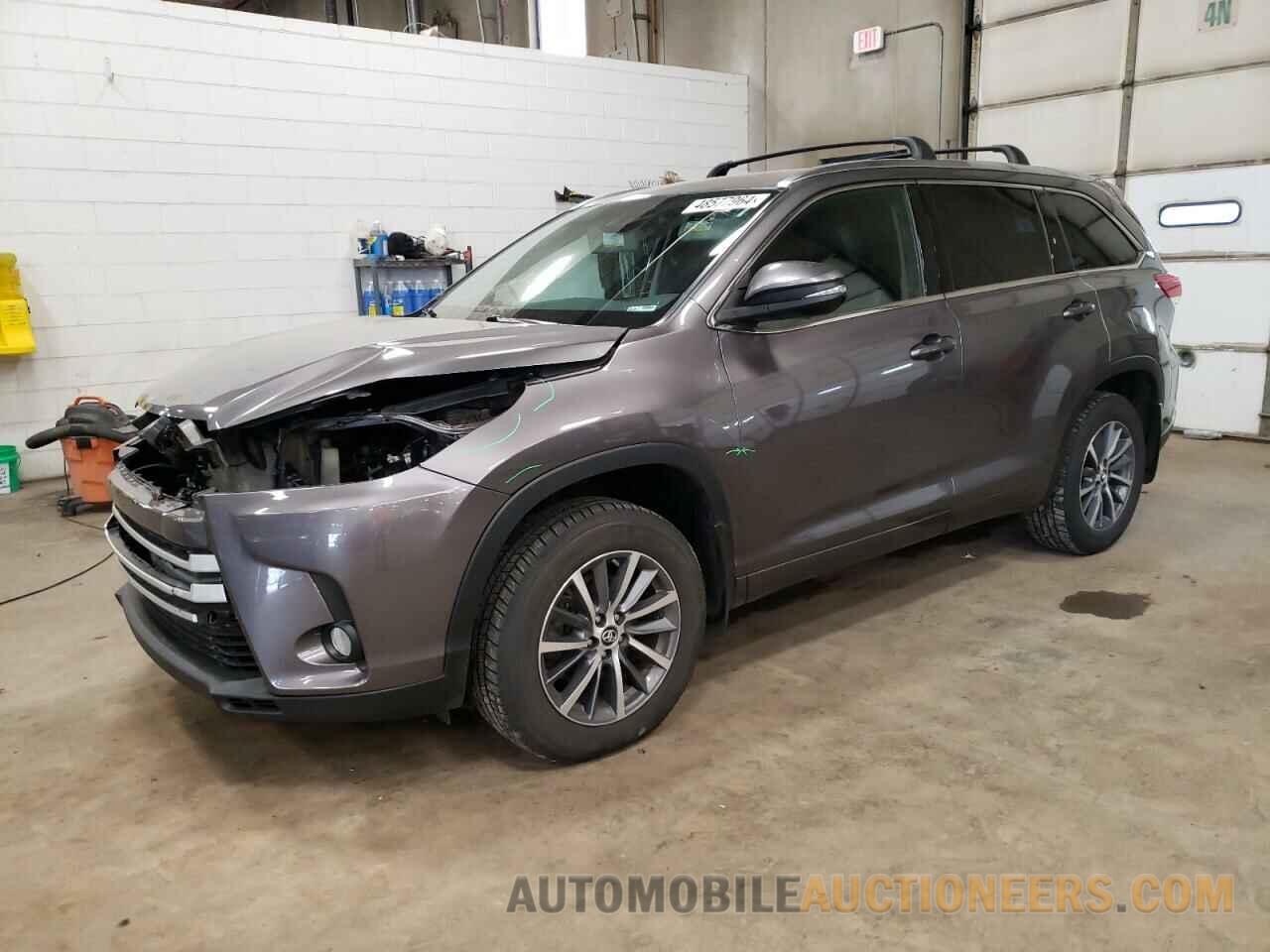 5TDJZRFH6JS897285 TOYOTA HIGHLANDER 2018