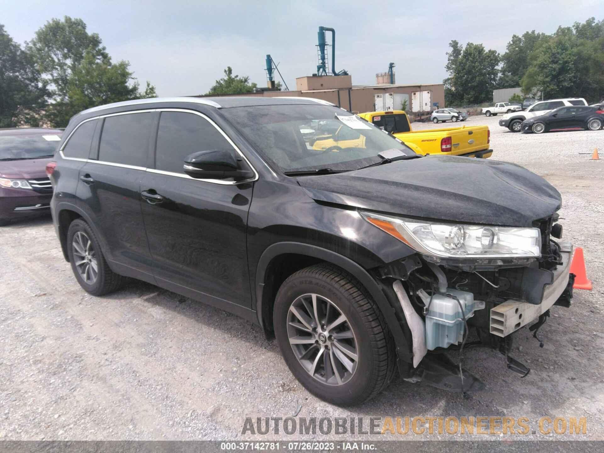 5TDJZRFH6KS577918 TOYOTA HIGHLANDER 2019