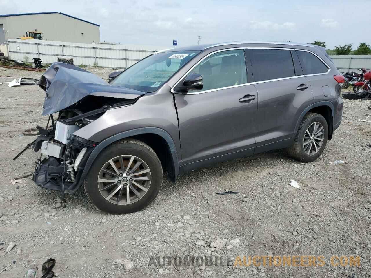 5TDJZRFH6KS583427 TOYOTA HIGHLANDER 2019