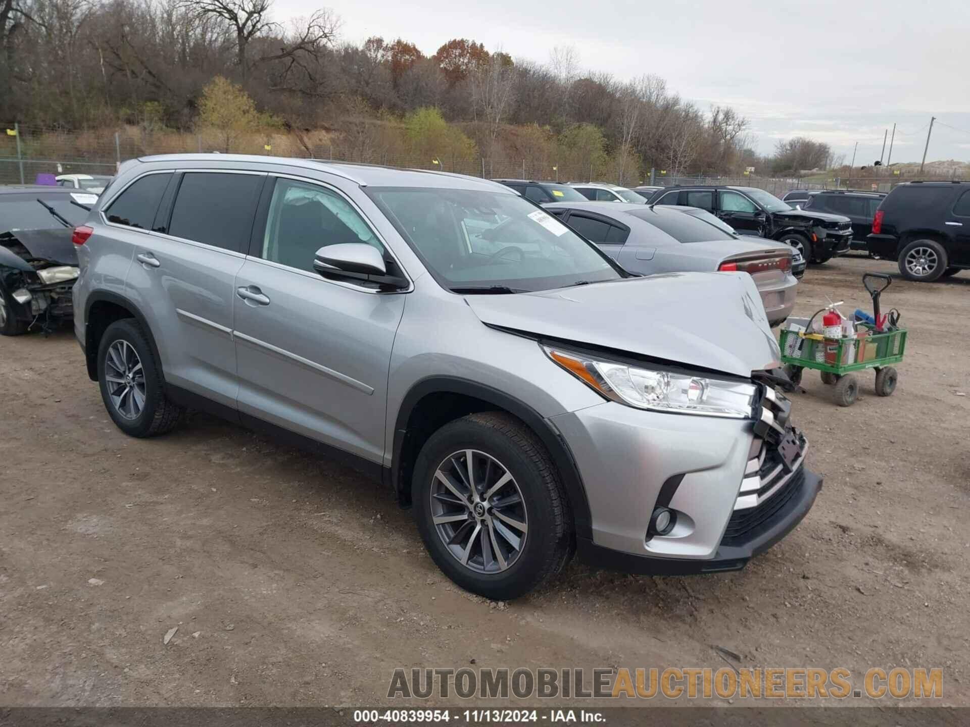 5TDJZRFH6KS585971 TOYOTA HIGHLANDER 2019