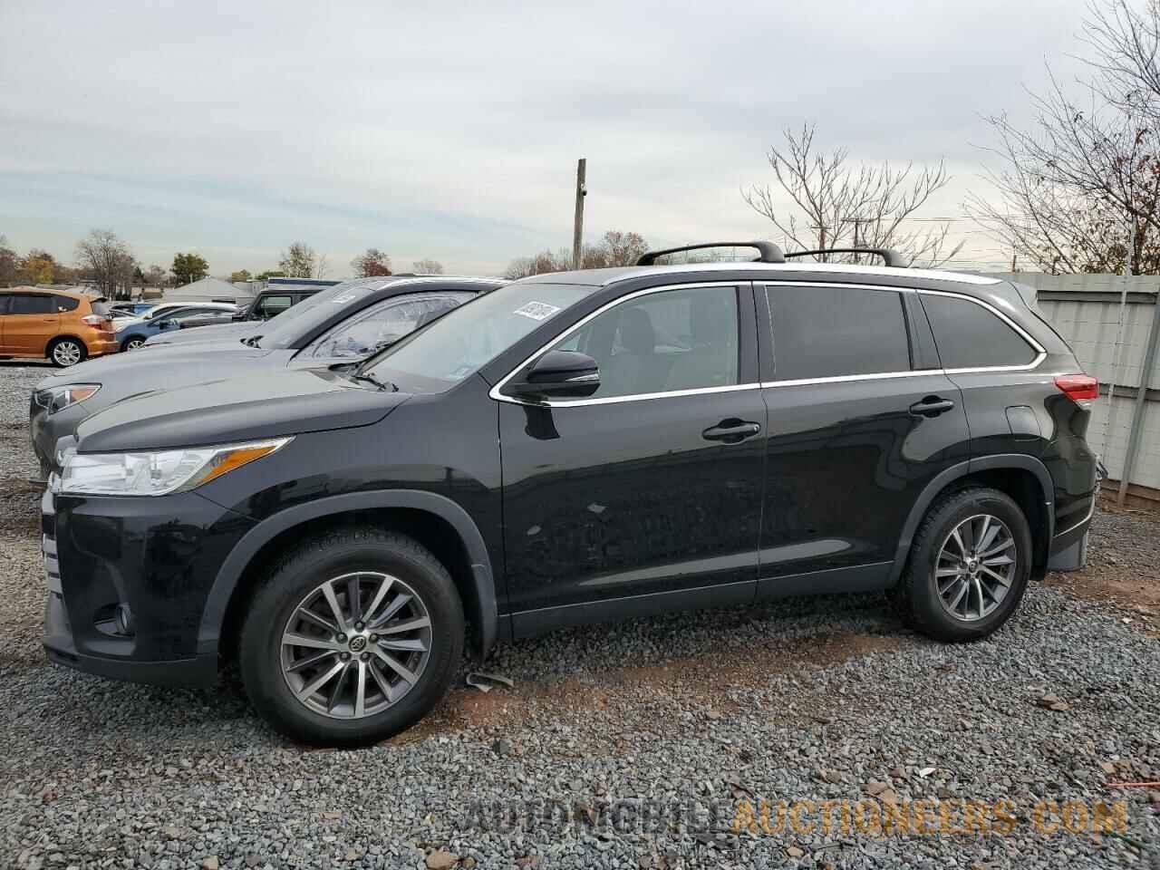 5TDJZRFH6KS587378 TOYOTA HIGHLANDER 2019