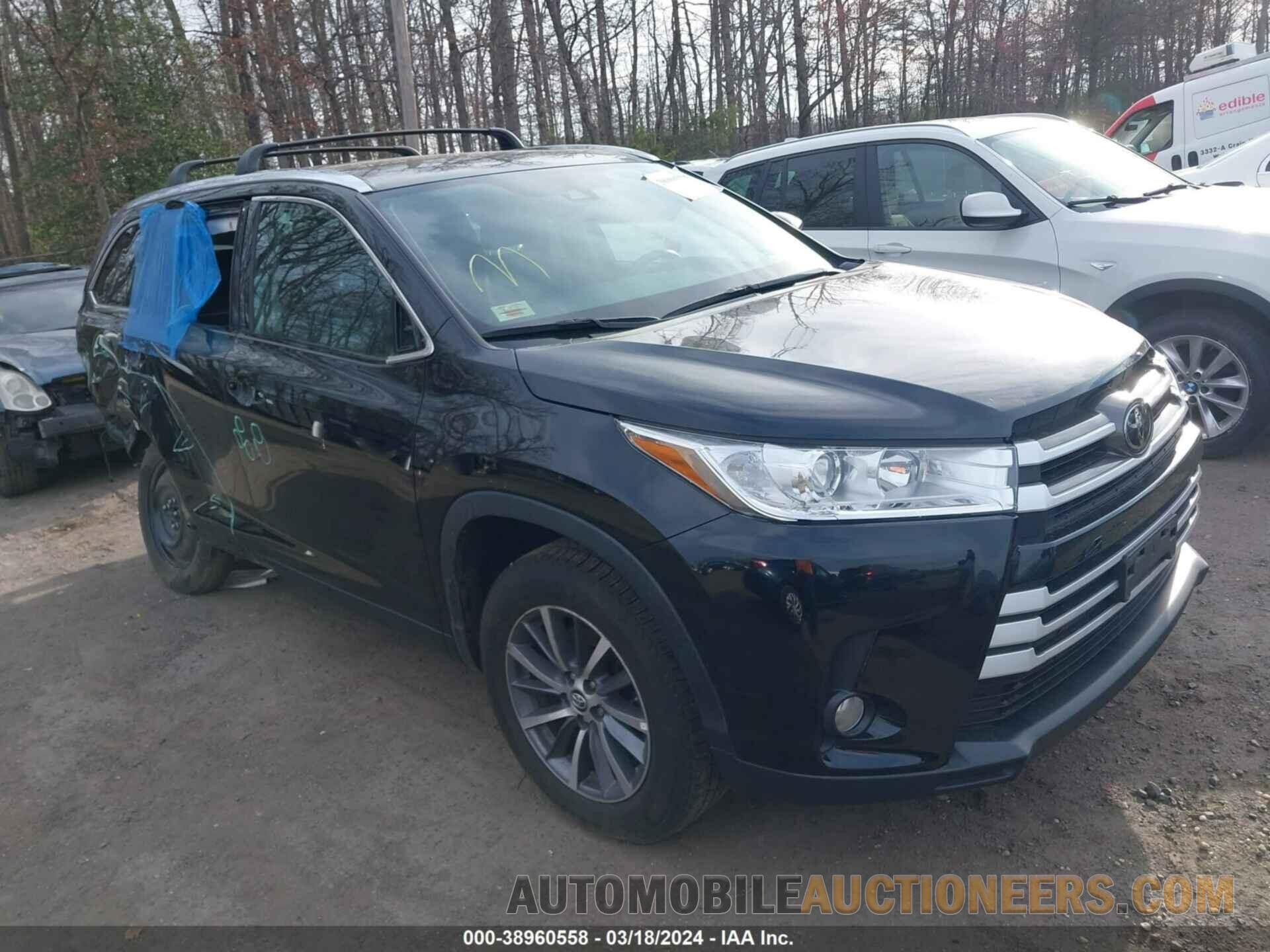 5TDJZRFH6KS597215 TOYOTA HIGHLANDER 2019