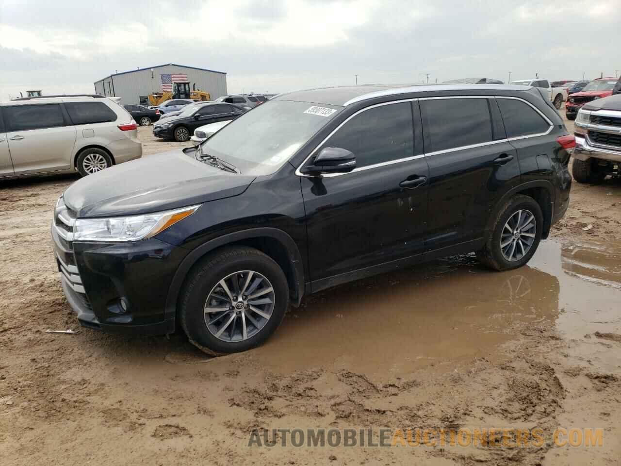 5TDJZRFH6KS611744 TOYOTA HIGHLANDER 2019