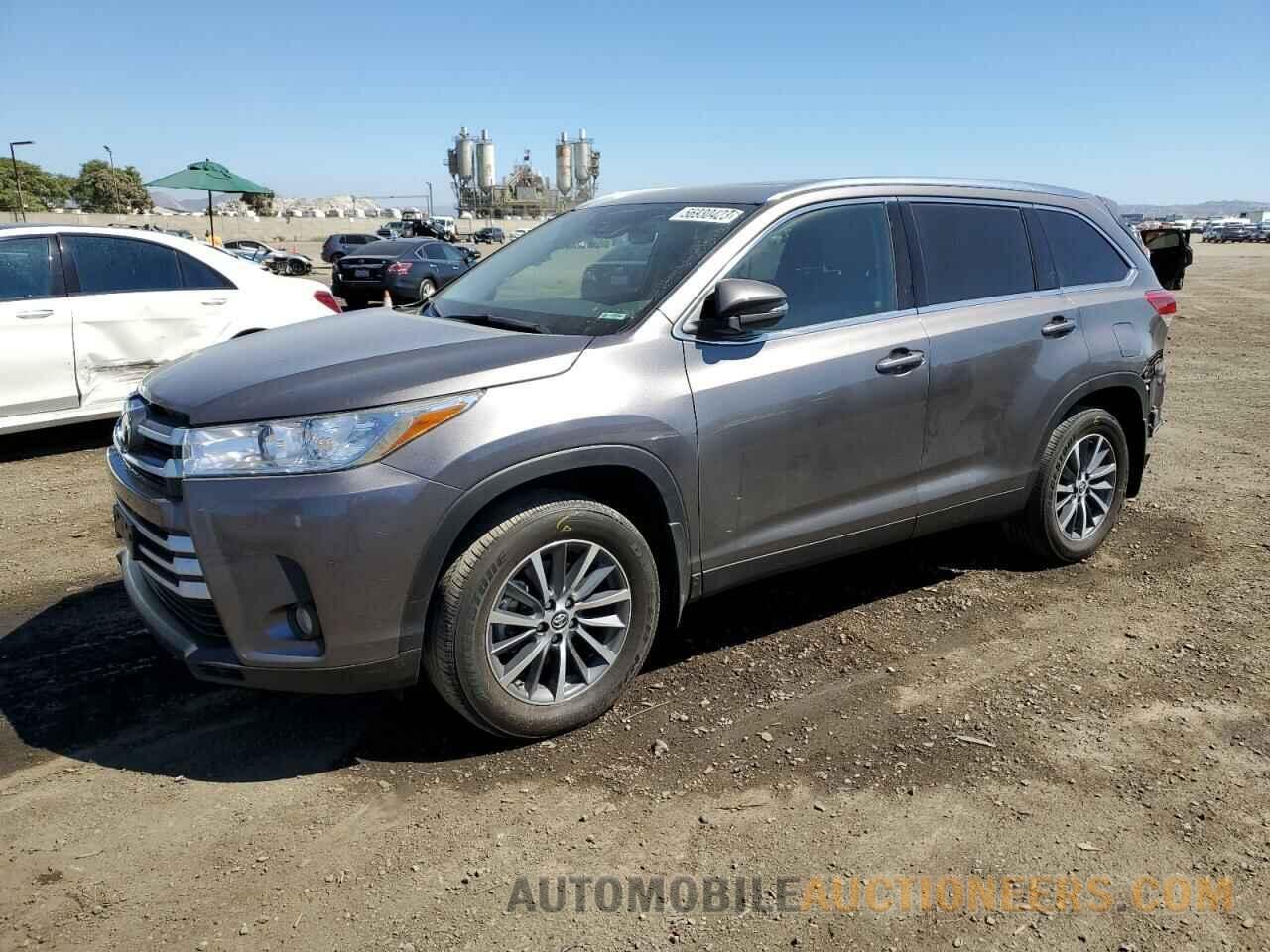 5TDJZRFH6KS612781 TOYOTA HIGHLANDER 2019