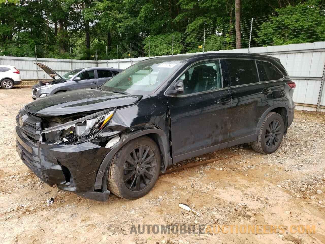 5TDJZRFH6KS617009 TOYOTA HIGHLANDER 2019