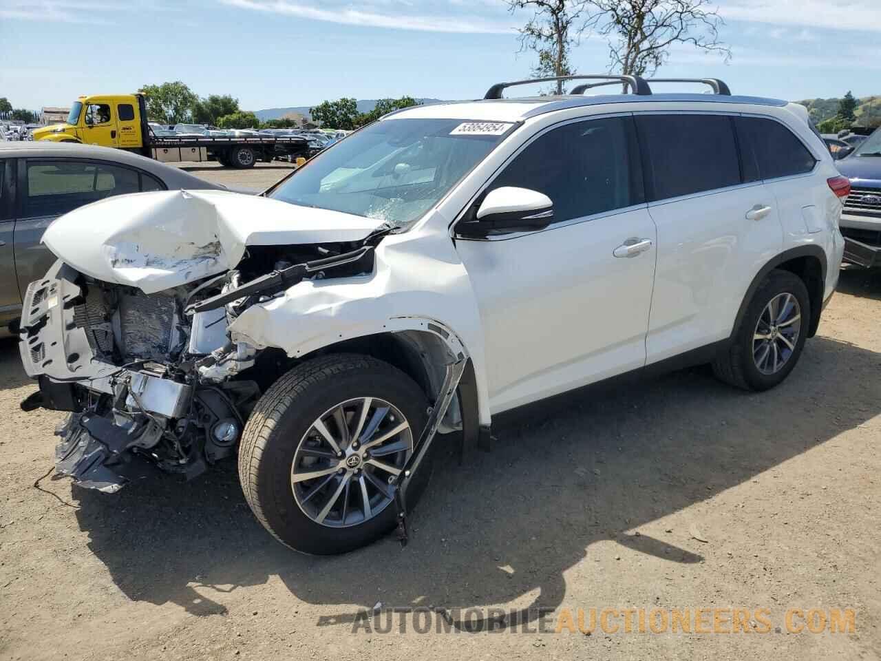 5TDJZRFH6KS628463 TOYOTA HIGHLANDER 2019