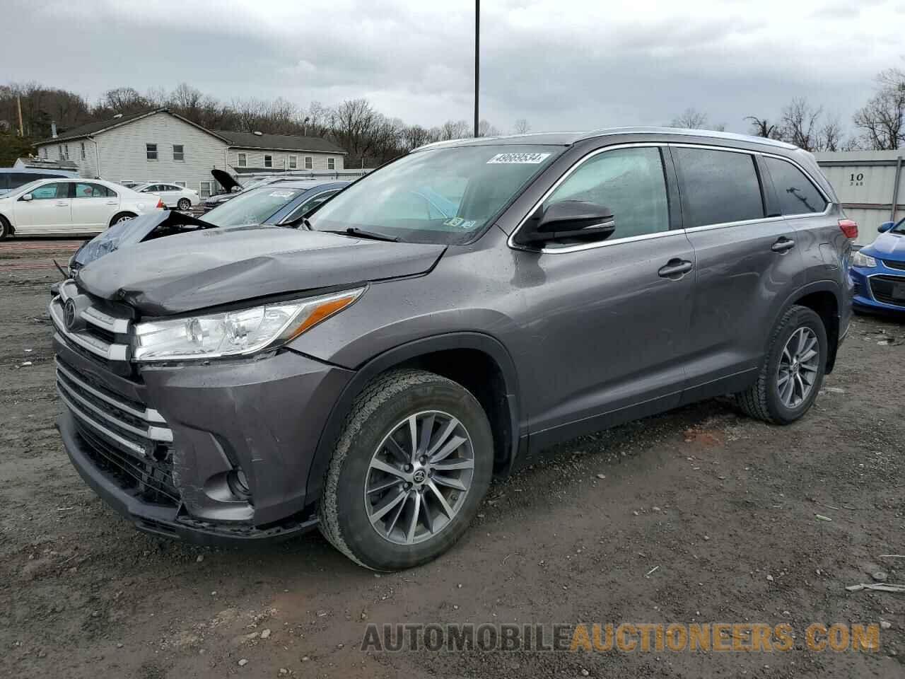 5TDJZRFH6KS629239 TOYOTA HIGHLANDER 2019