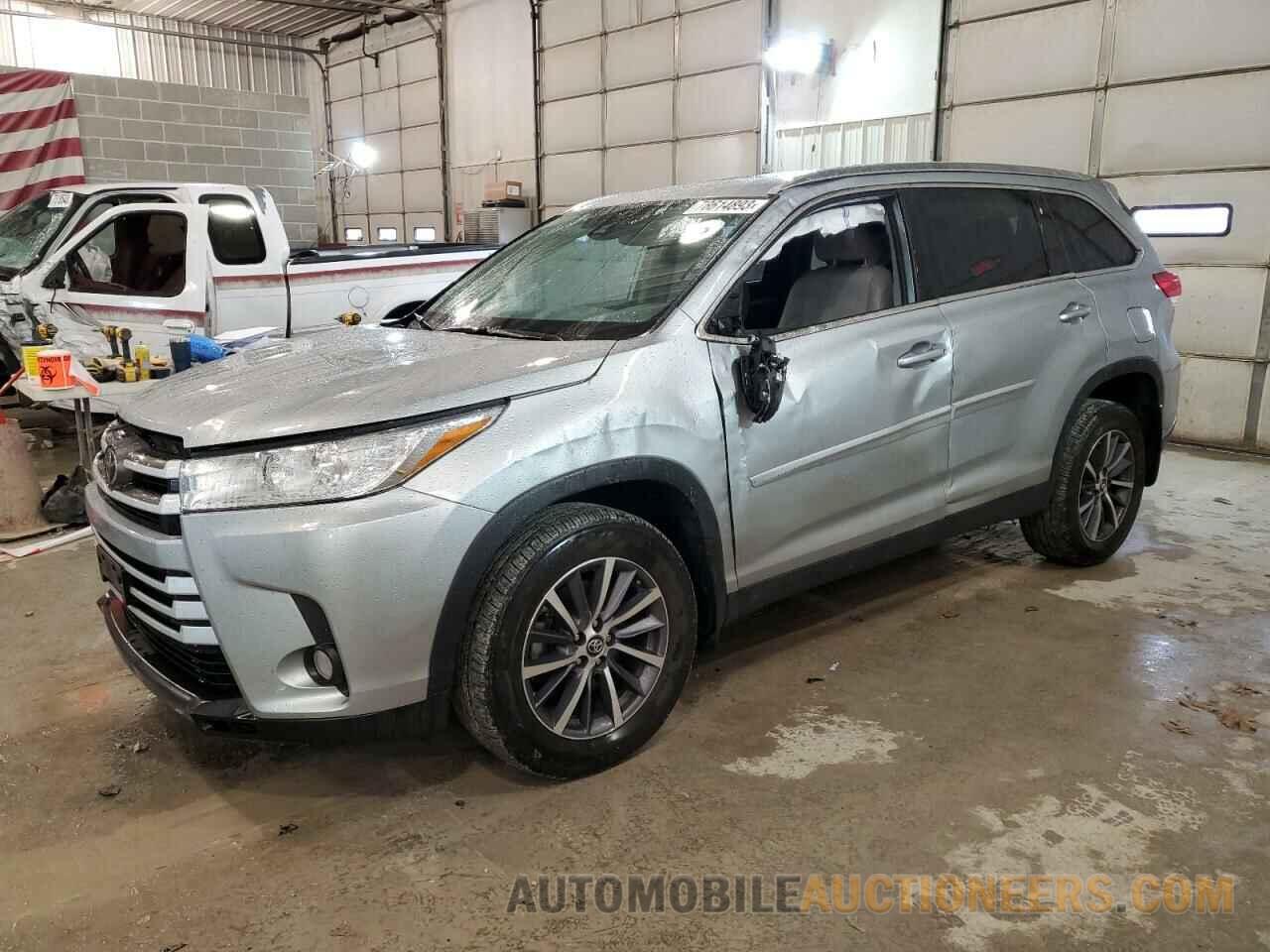 5TDJZRFH6KS709334 TOYOTA HIGHLANDER 2019