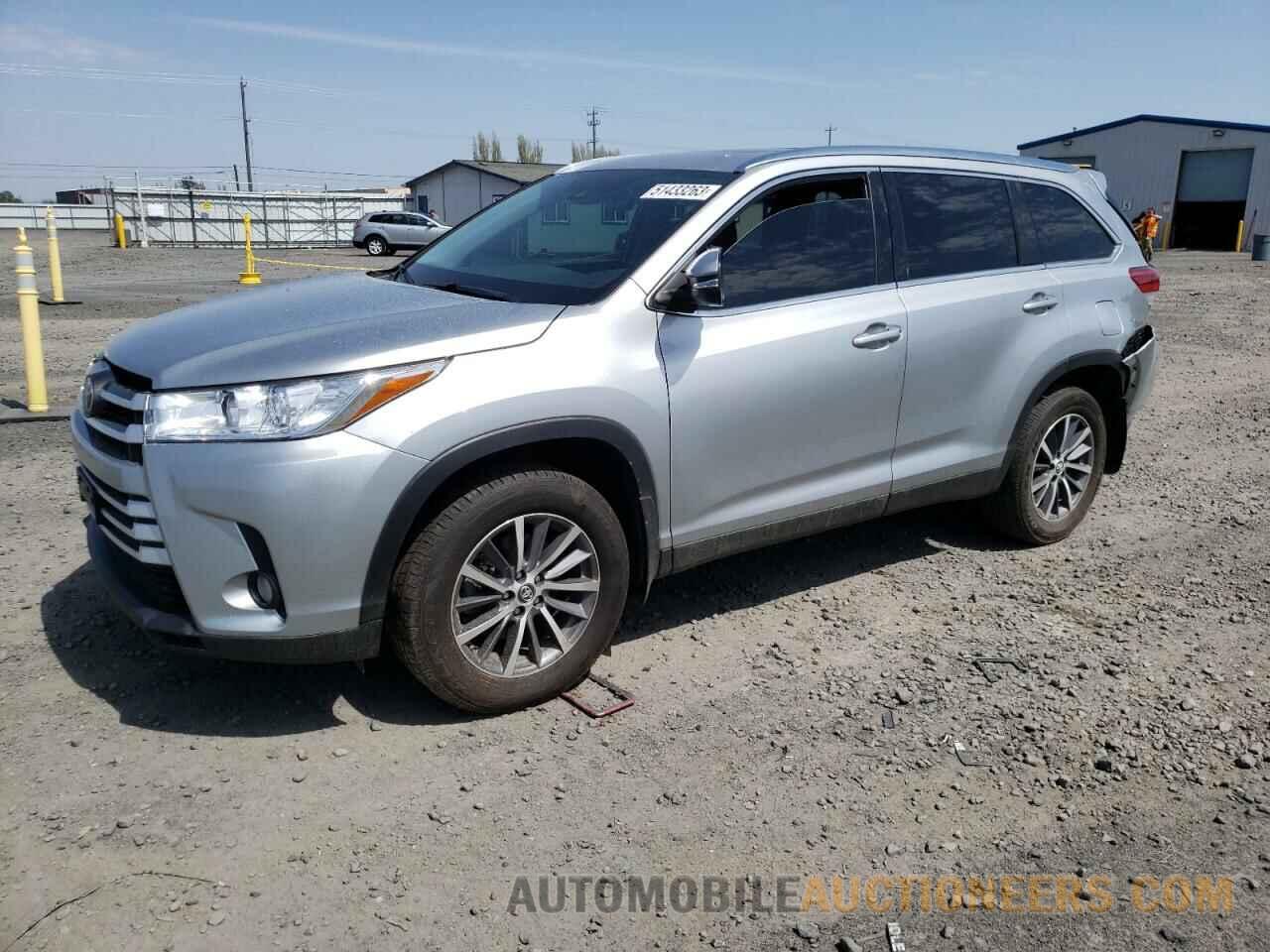 5TDJZRFH6KS715604 TOYOTA HIGHLANDER 2019