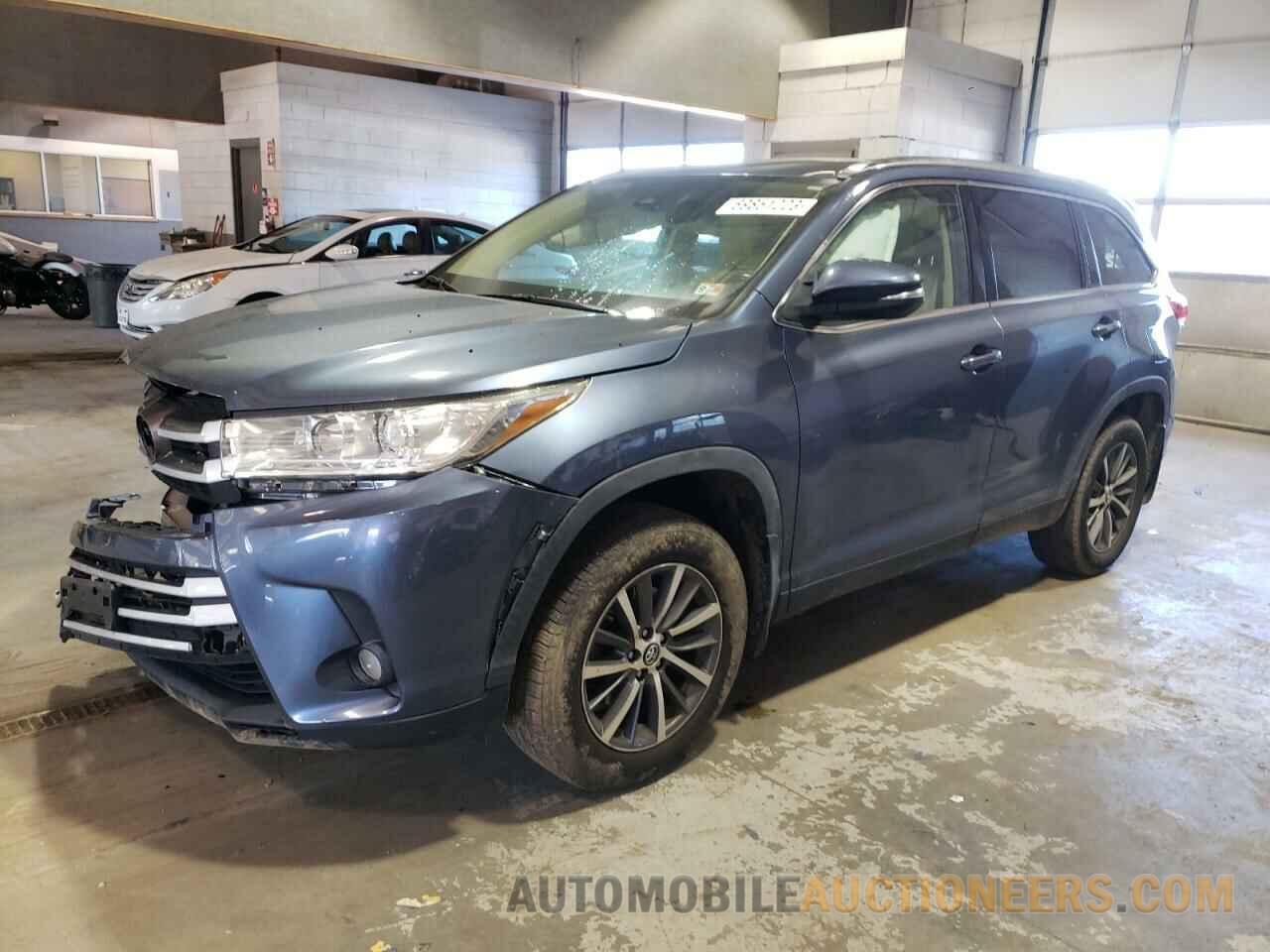 5TDJZRFH6KS734444 TOYOTA HIGHLANDER 2019