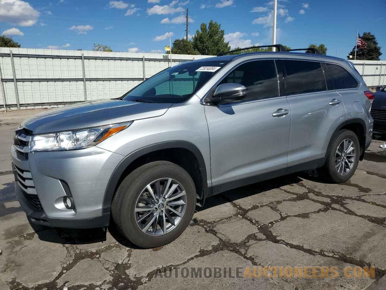 5TDJZRFH6KS736906 TOYOTA HIGHLANDER 2019