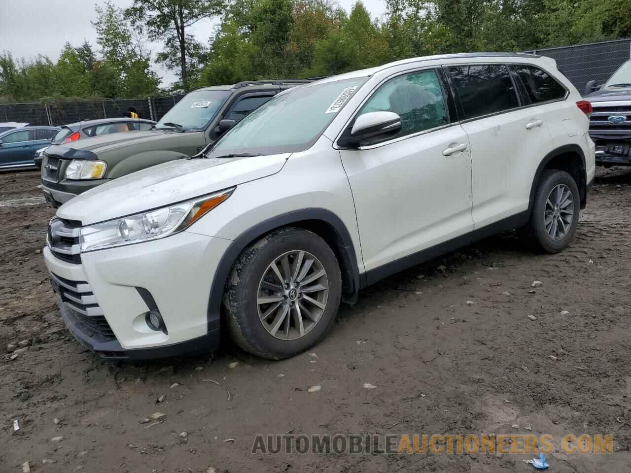 5TDJZRFH6KS915527 TOYOTA HIGHLANDER 2019