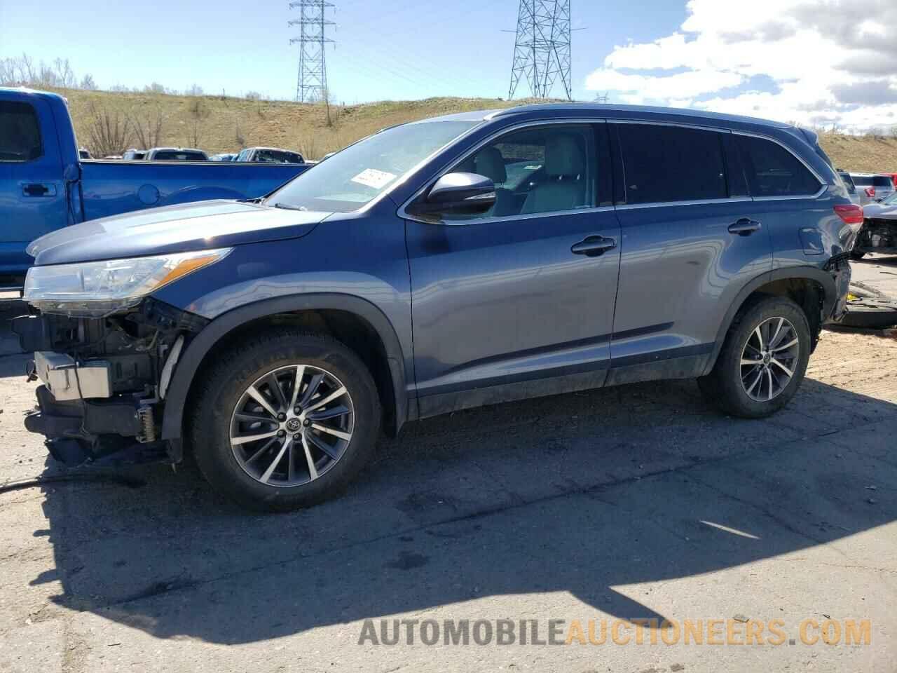 5TDJZRFH6KS917312 TOYOTA HIGHLANDER 2019