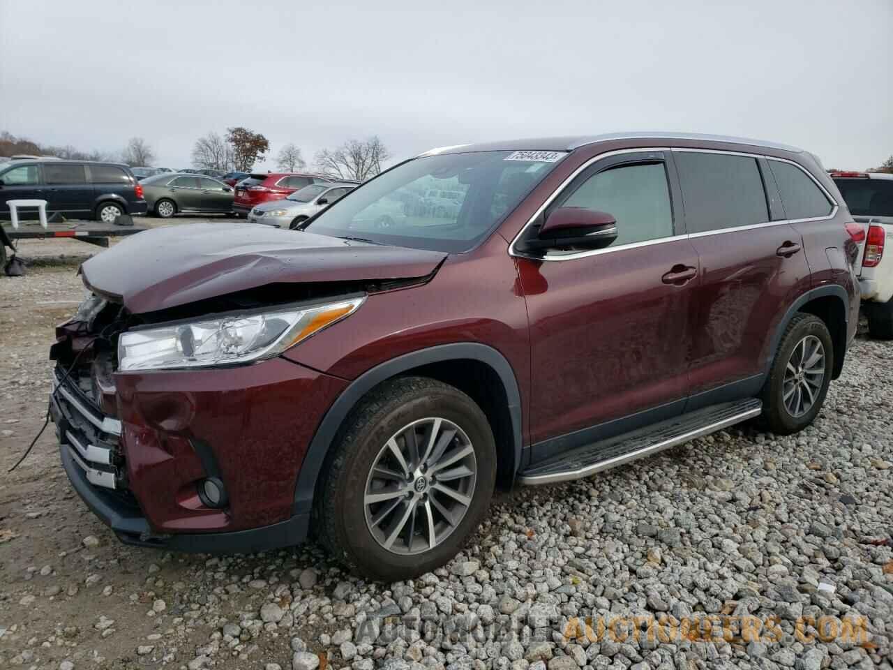 5TDJZRFH6KS945806 TOYOTA HIGHLANDER 2019