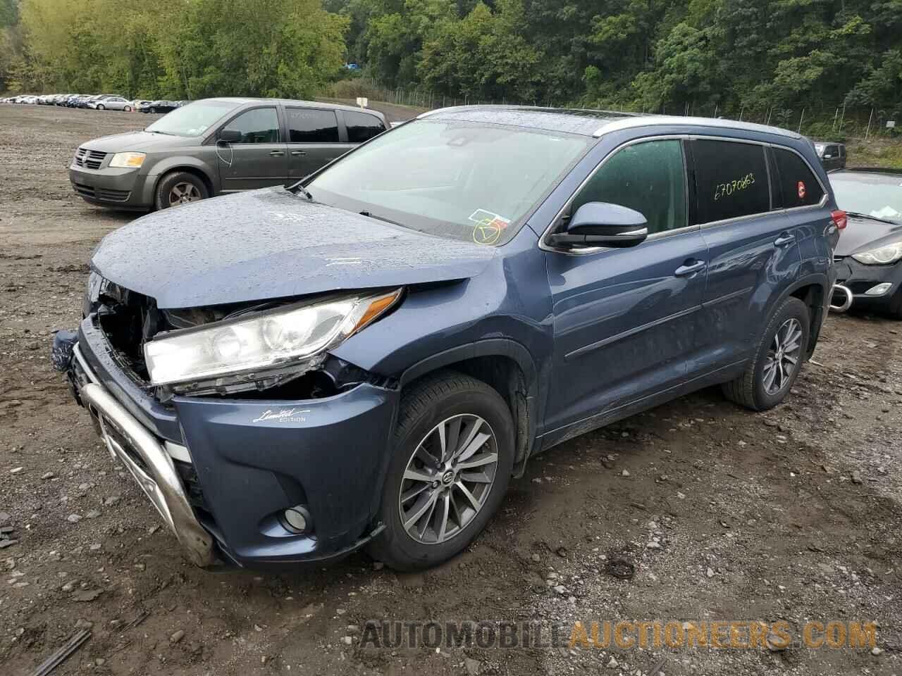 5TDJZRFH7HS370513 TOYOTA HIGHLANDER 2017