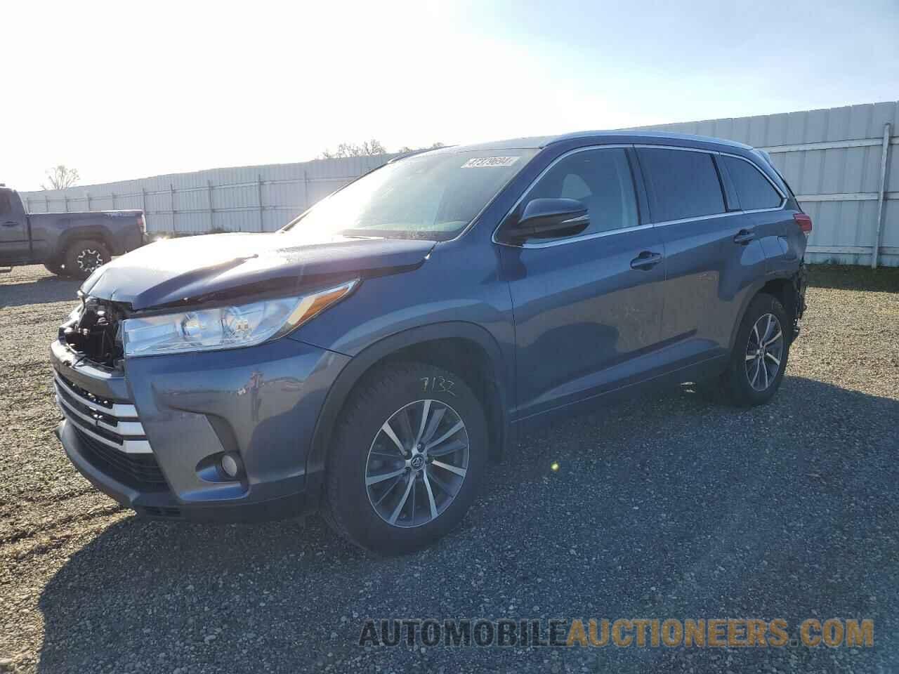 5TDJZRFH7HS376344 TOYOTA HIGHLANDER 2017