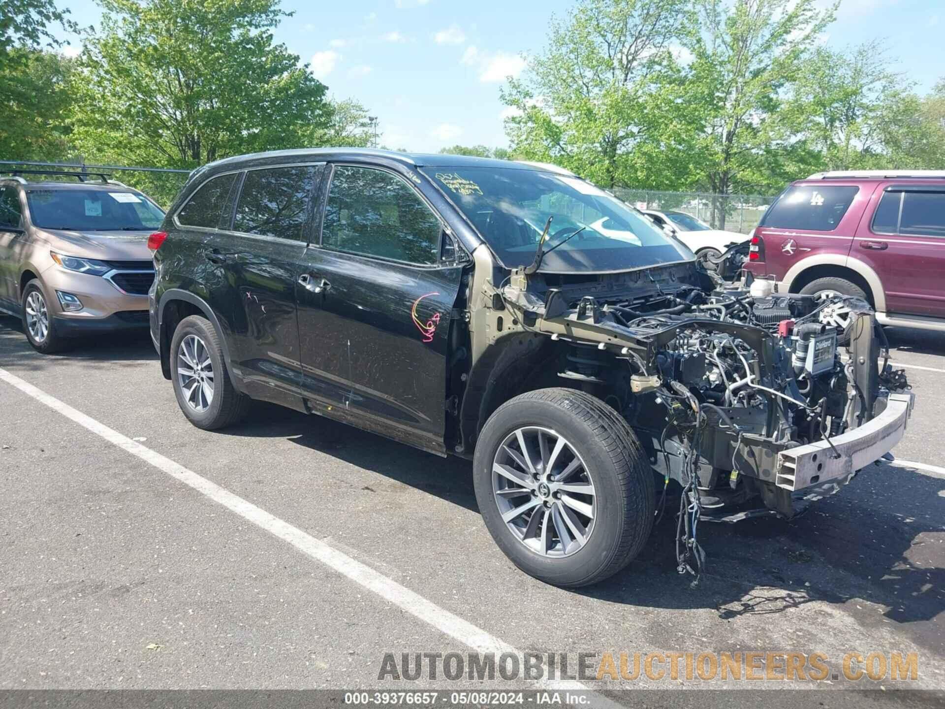 5TDJZRFH7HS380071 TOYOTA HIGHLANDER 2017