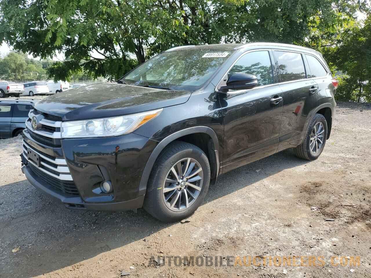 5TDJZRFH7HS382144 TOYOTA HIGHLANDER 2017