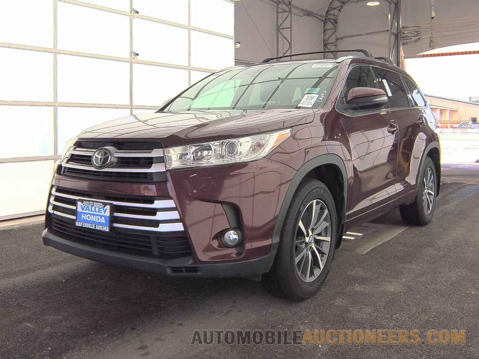 5TDJZRFH7HS403106 Toyota Highlander 2017