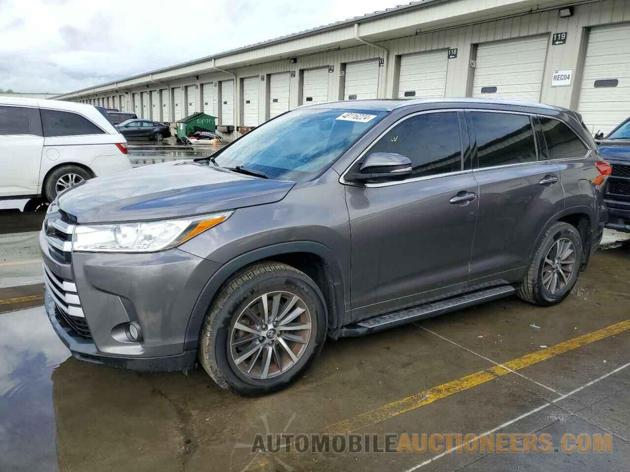 5TDJZRFH7HS424084 TOYOTA HIGHLANDER 2017