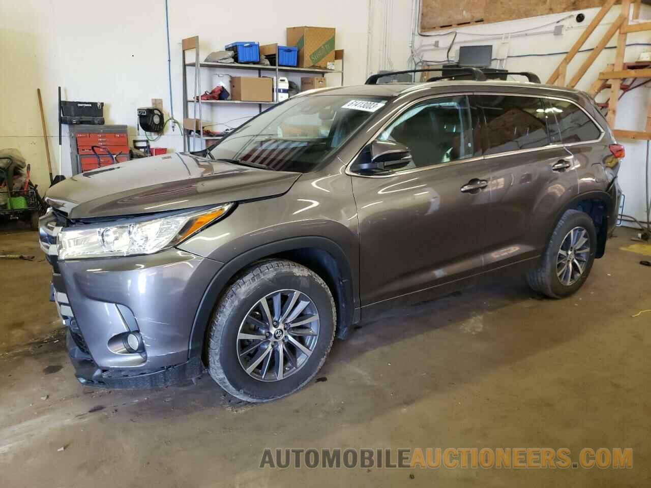 5TDJZRFH7HS436719 TOYOTA HIGHLANDER 2017