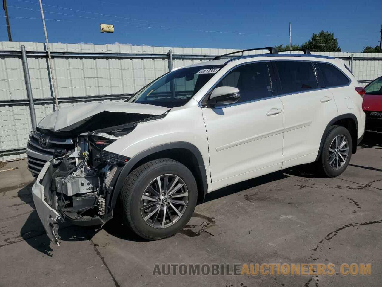 5TDJZRFH7HS451236 TOYOTA HIGHLANDER 2017