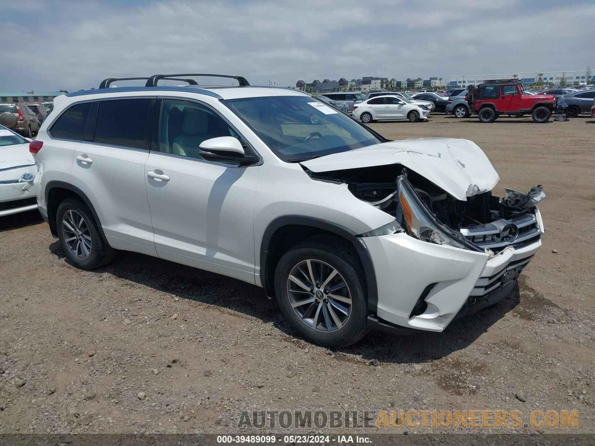 5TDJZRFH7HS467324 TOYOTA HIGHLANDER 2017