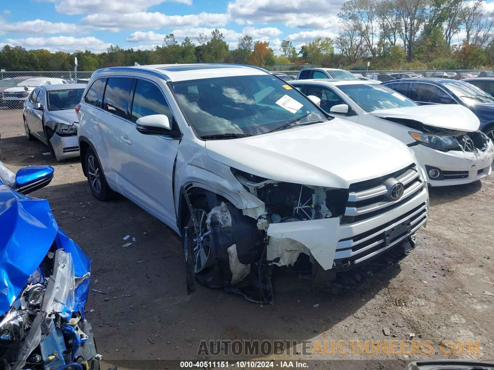 5TDJZRFH7HS512990 TOYOTA HIGHLANDER 2017