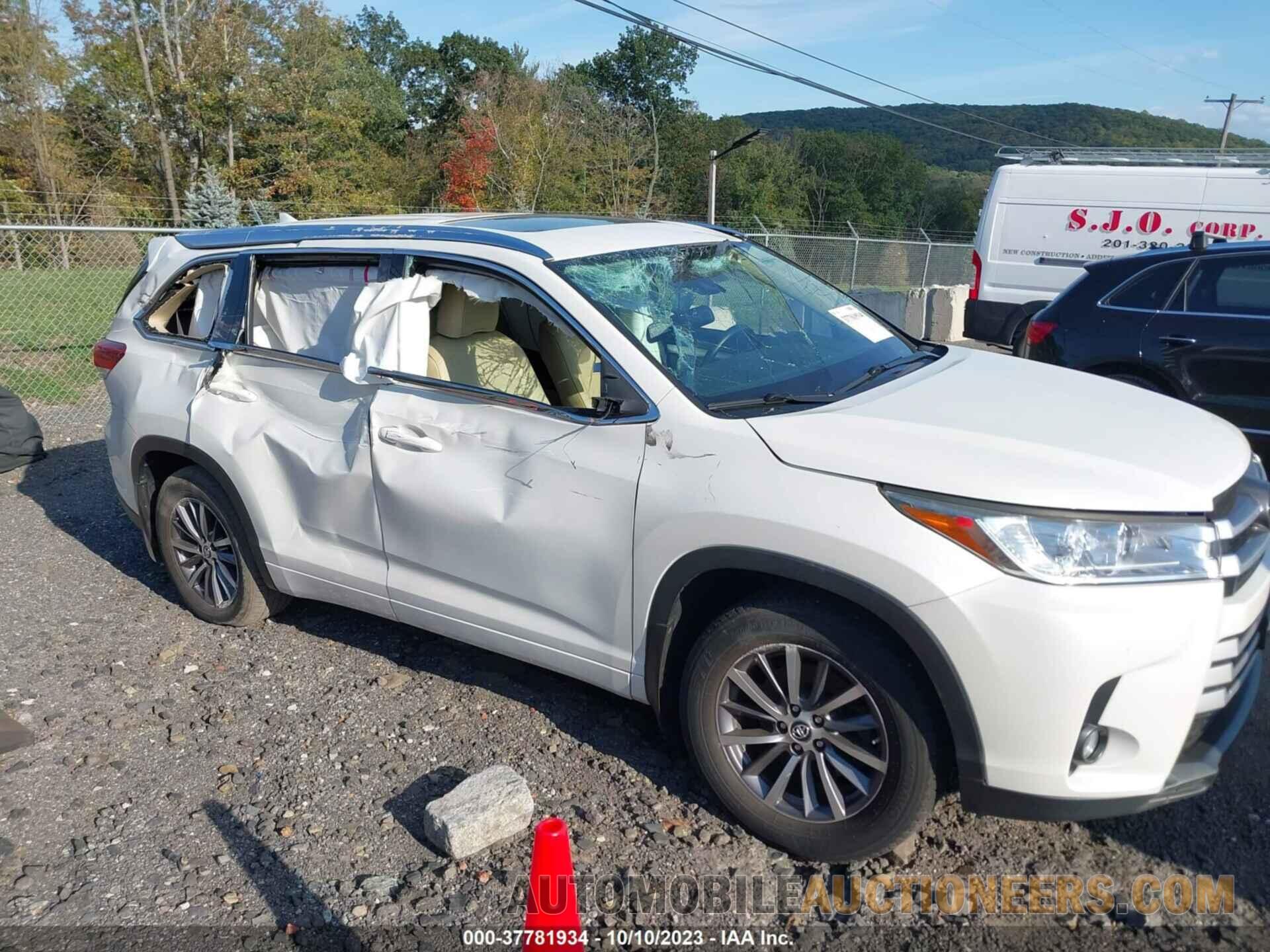 5TDJZRFH7HS519244 TOYOTA HIGHLANDER 2017