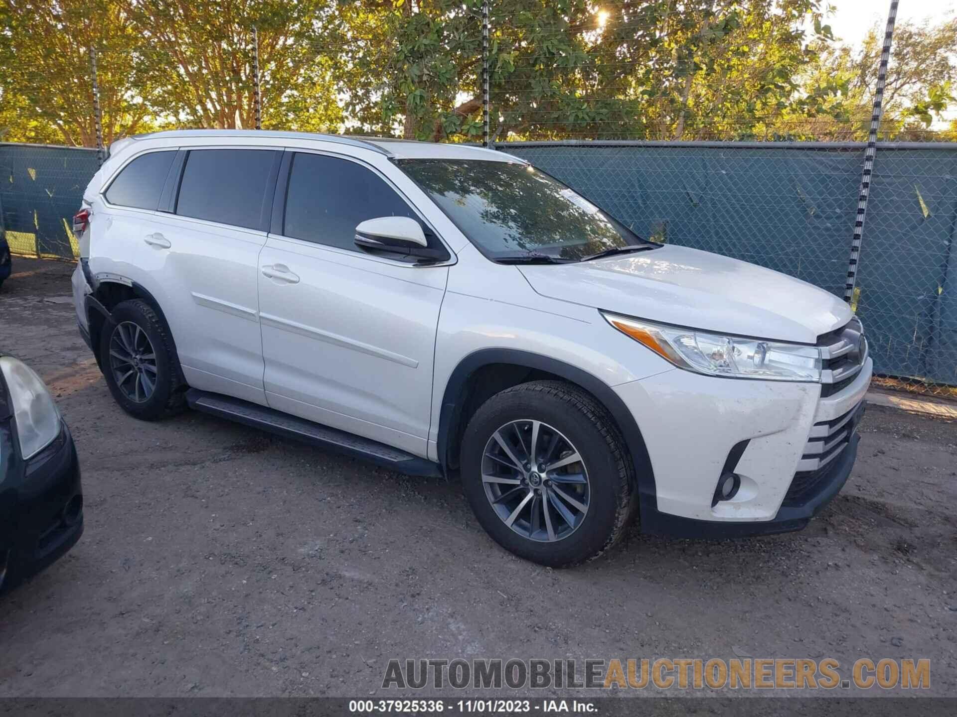 5TDJZRFH7JS492214 TOYOTA HIGHLANDER 2018