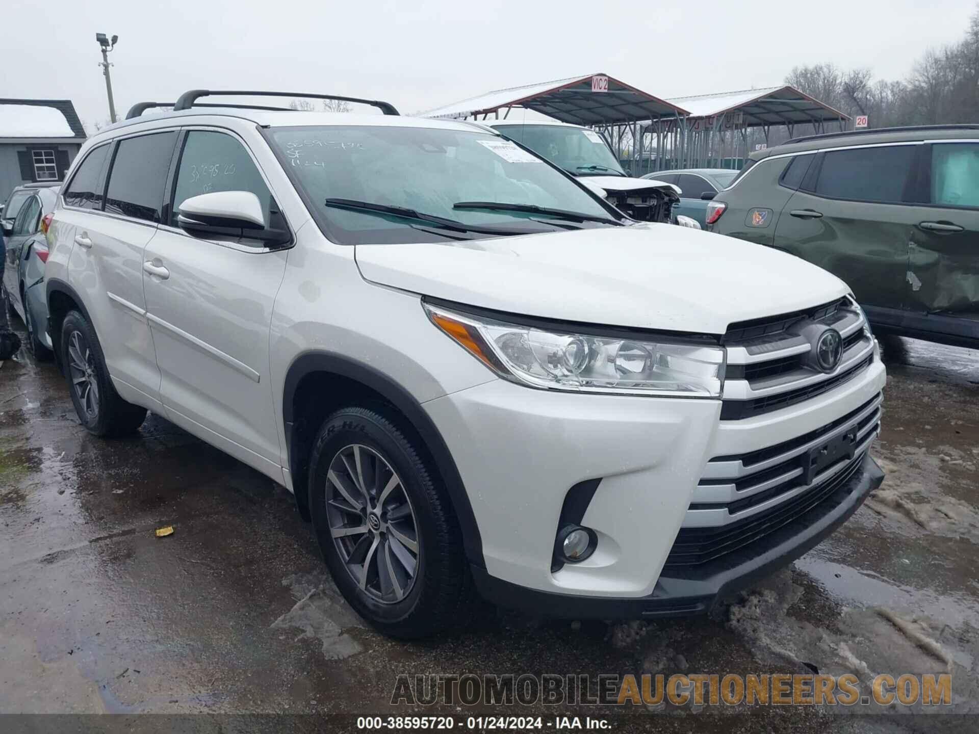 5TDJZRFH7JS532128 TOYOTA HIGHLANDER 2018