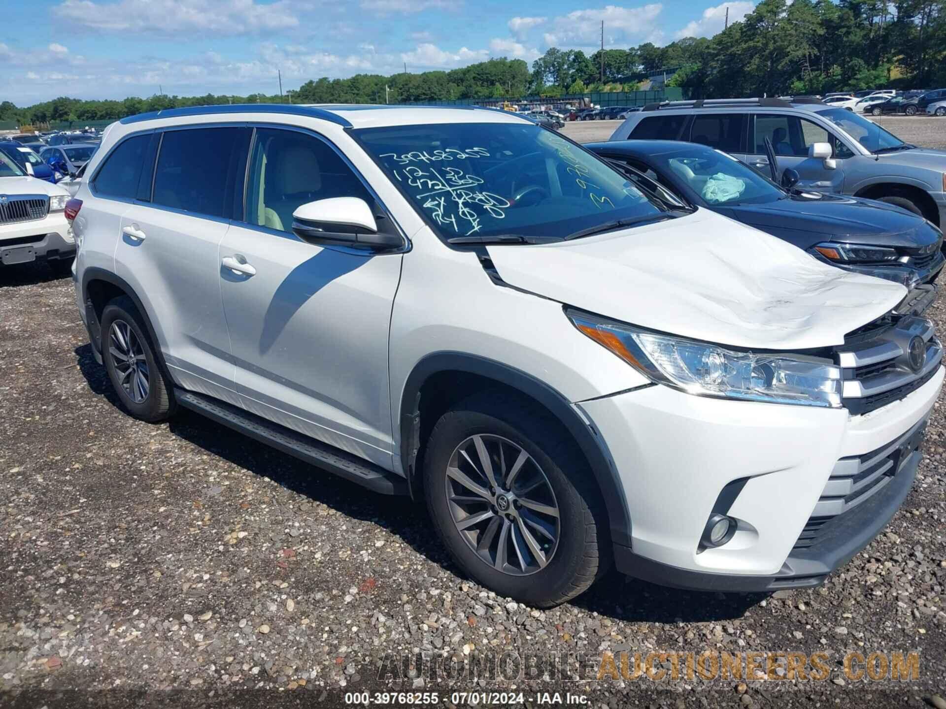 5TDJZRFH7JS546448 TOYOTA HIGHLANDER 2018