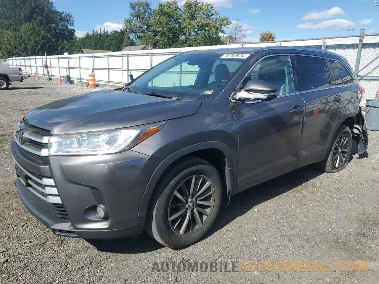 5TDJZRFH7JS557675 TOYOTA HIGHLANDER 2018