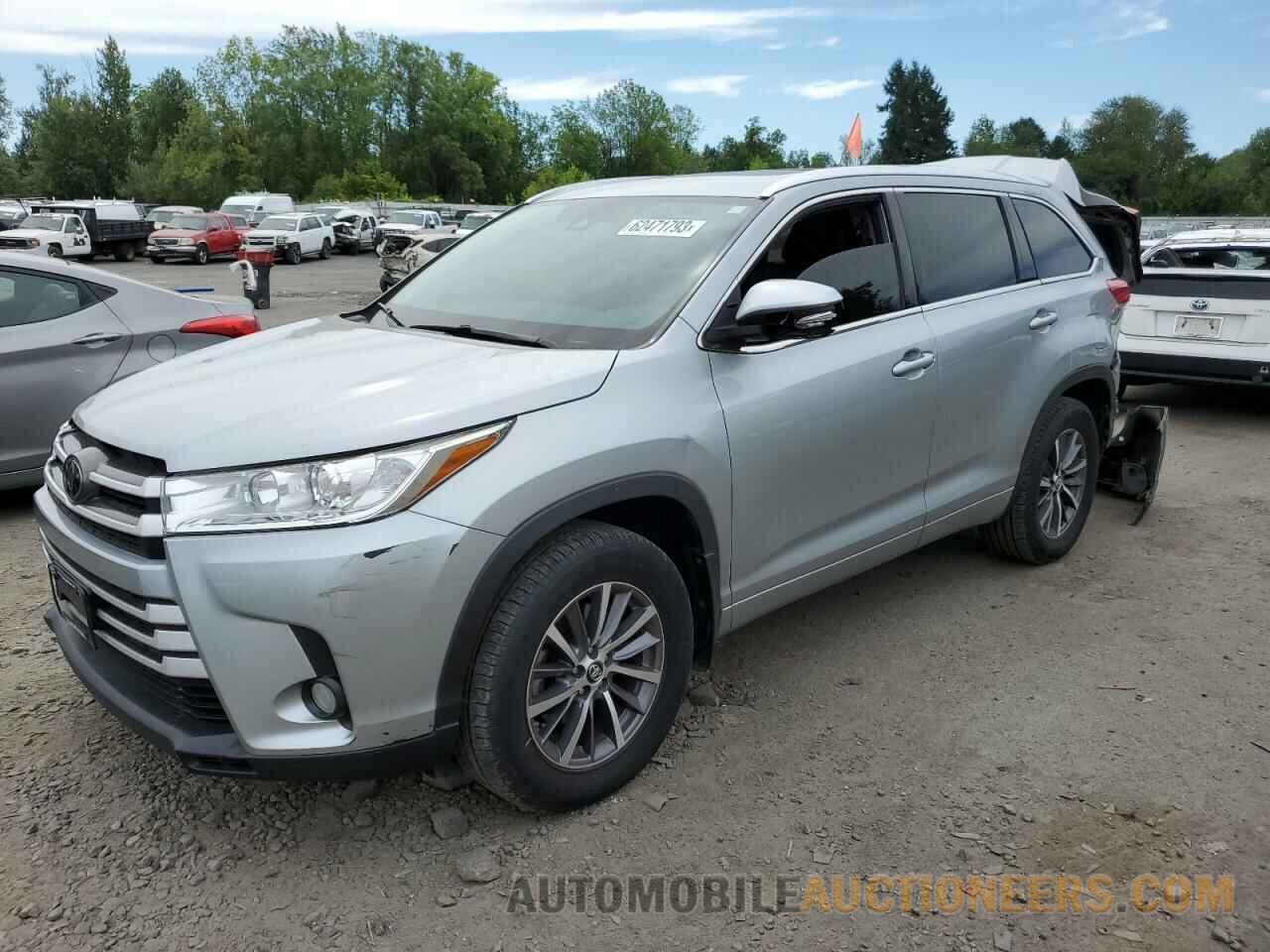 5TDJZRFH7JS826645 TOYOTA HIGHLANDER 2018