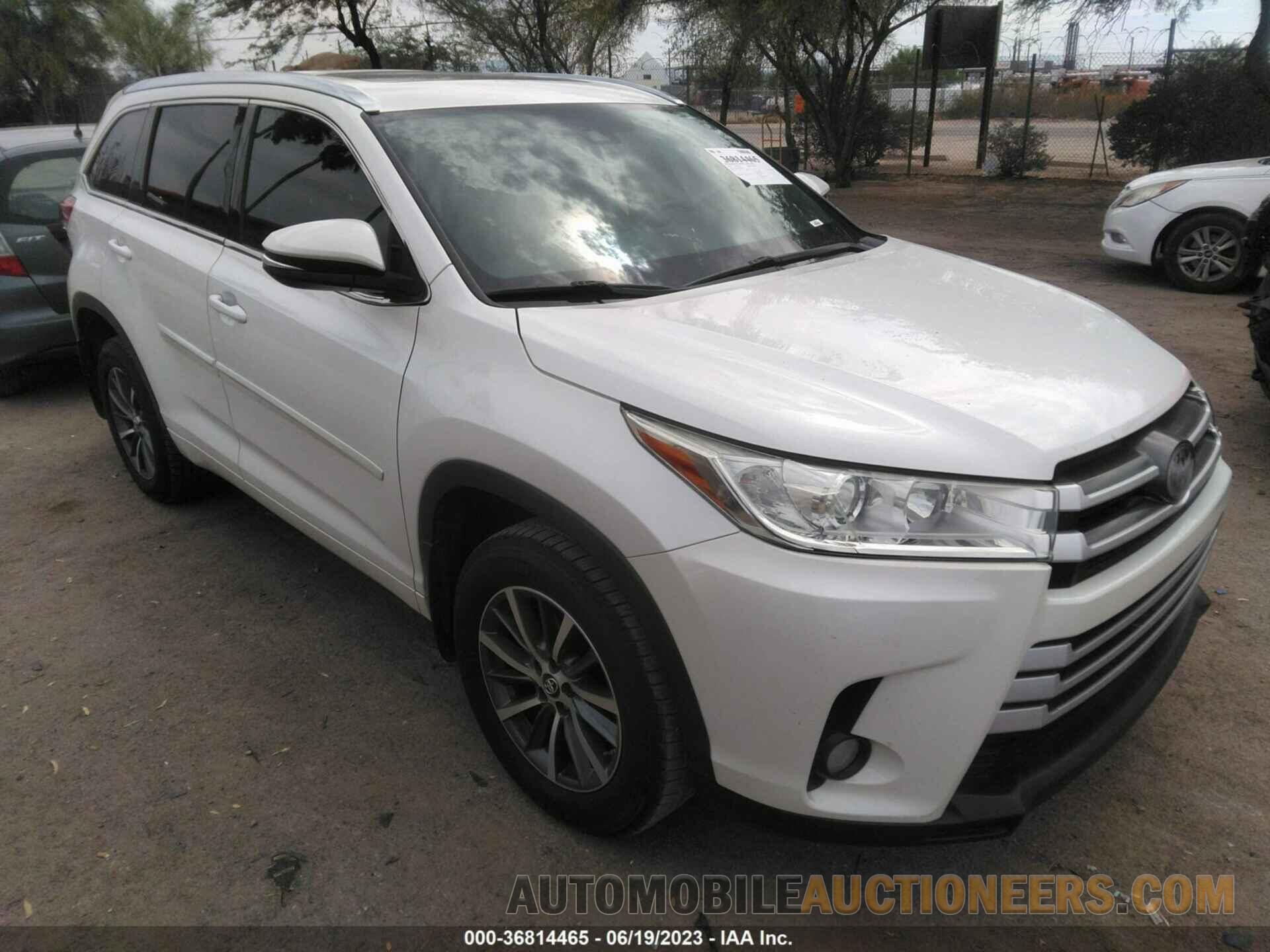 5TDJZRFH7JS846751 TOYOTA HIGHLANDER 2018