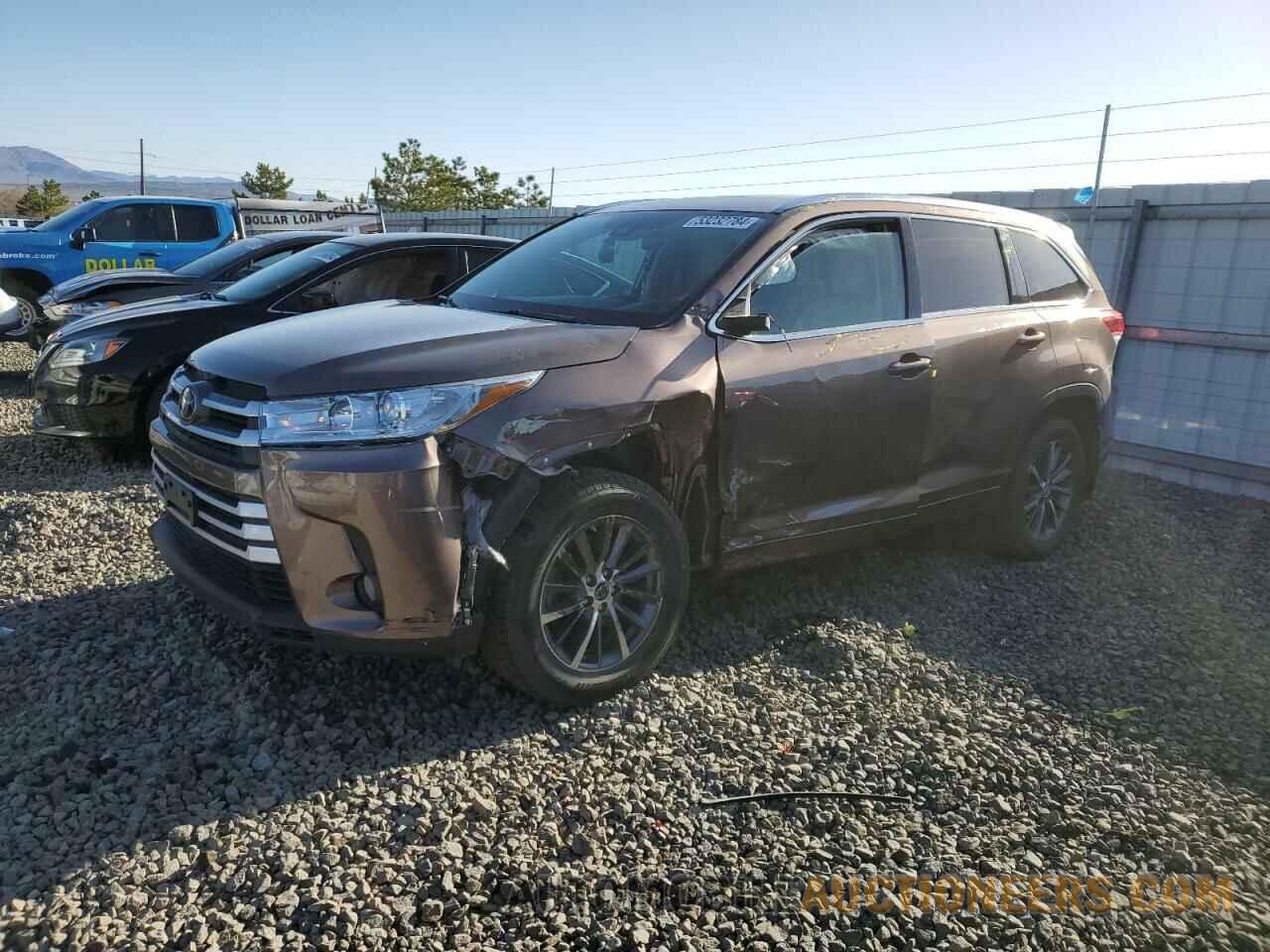 5TDJZRFH7JS899420 TOYOTA HIGHLANDER 2018