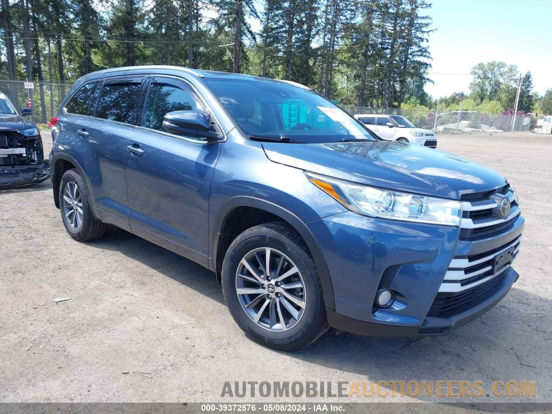 5TDJZRFH7JS901795 TOYOTA HIGHLANDER 2018