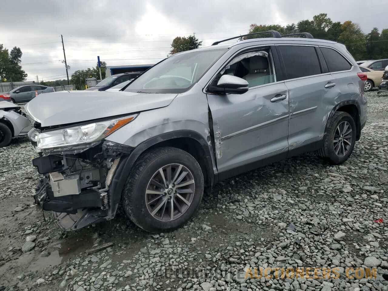 5TDJZRFH7KS563302 TOYOTA HIGHLANDER 2019