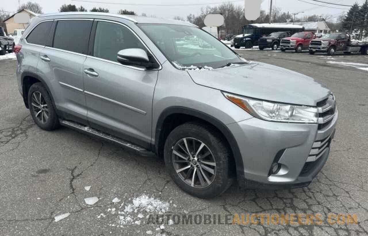 5TDJZRFH7KS565678 TOYOTA HIGHLANDER 2019